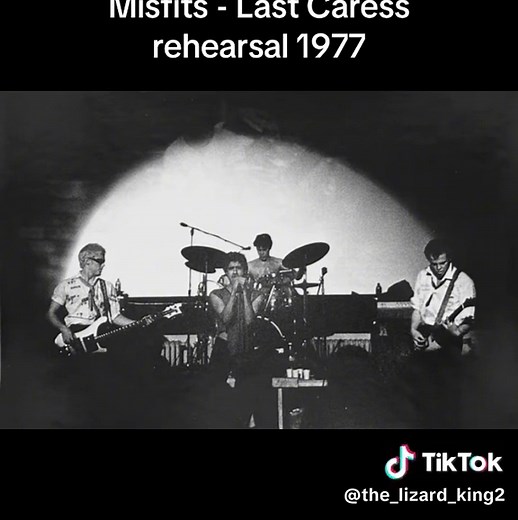 Misfits 1977 Rehearsal: Last Caress Performance