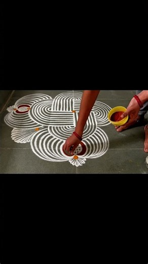 #muggulu #rangoliart #beginnersrangoli #rangoli #rangolitutorials #kolam #padikolam #viralvideo