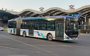 济南公交BRT1路中通N18无轨电车出济南西站公交枢纽_哔哩哔哩_bilibili