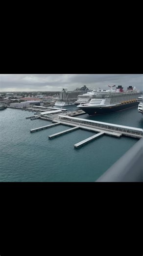 Nassau and Royal Beach Club Paradise Island today! #wonderoftheseas #cruise #travel #bahamas #bookwithme @Royal Caribbean