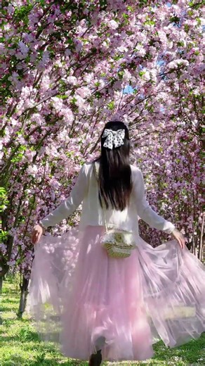 Spring Flowers in Heart | 心中种满春日鲜花 #Shorts