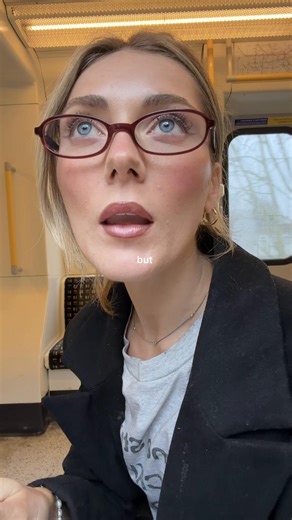 📔chapter 33: self love is confusing I might sound crazy I might sound weird I might be making sense Idek at this point I definitely didn’t know at 2am but that’s what happens when you have a few drinks and get into a dmc, my brain opens up into a weird mess and then I go home, take my make up off and think about if for a few days after until I write about it and then end up posting about it before I talk to my therapist about jt Classic 101 Milly behaviour Anyway, weird that I’m saying I love m