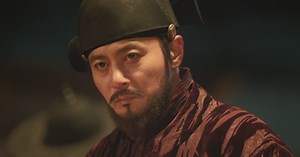Jang Dong Gun trở lại điện ảnh với phim xác sống