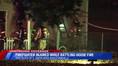 Firefighter injured while battling house fire