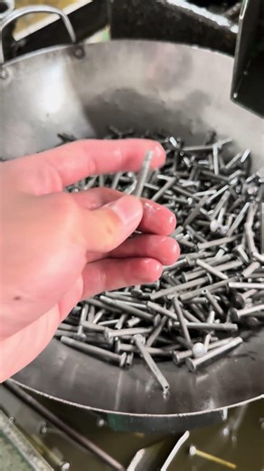 Custom Long Rivets Manufacturer | Cold Heading Process | Trusted Rivet Supplier China
