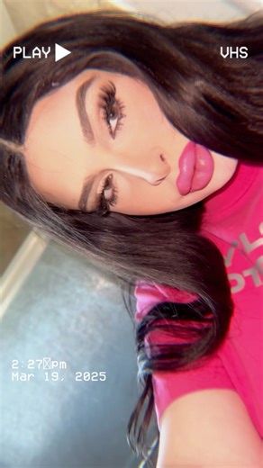 Ivory Mayhem | Wanna new makeup video on this new look on YouTube? 💄💕 please give this vid a like! | Instagram