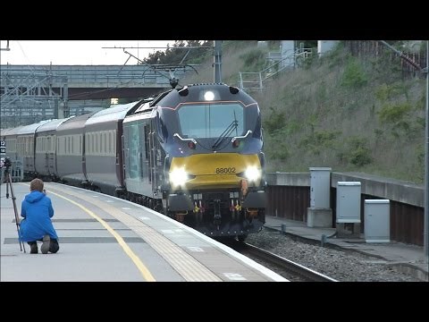 *BRAND NEW* DRS Class 88 Arrives & Departs Milton Keynes Central | 09/05/17