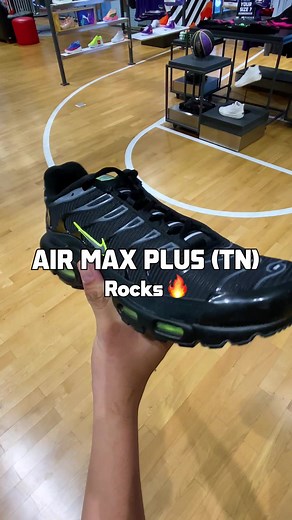 Explore the Newest Nike Tns at Foot Locker