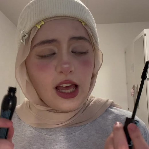 She’s annoying but she’s also my bestfriend 👩‍❤️‍💋‍👩💅 #bestie