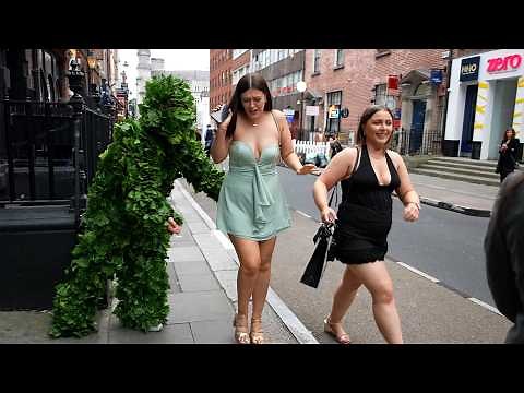 She Couldn't Stop Screaming! Bushman Prank