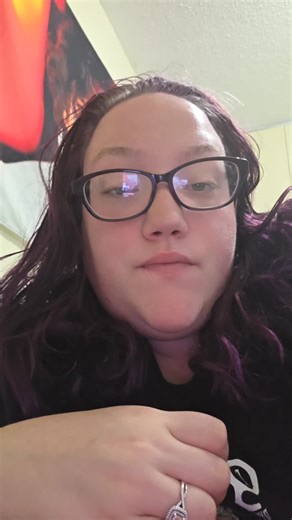 Britney Smith (@britneysmith6969)’s videos with Follow Your Arrow - bustiprincess