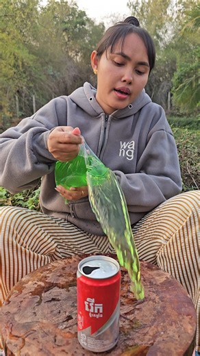 Survival Skills SMART ideas and USEFUL mom show how to save water #survival #outdoors #skills #ideas