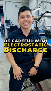 ⚡Handling electrostatic discharge properly! ⚡When working with electronics, managing ESD is crucial. Touching a board without discharging static can be fatal for your ECM. 🚫💥 👉Quick tip: Use an ESD wristband and a grounded mat to safely manage static energy. 💡🖐️. 🛠️Got questions about ECMs? Drop them in the comments! 👇 And for more tips, follow me! 🔧 #Trucks #TechTips #ECMRepair | Oscar Truck ECM