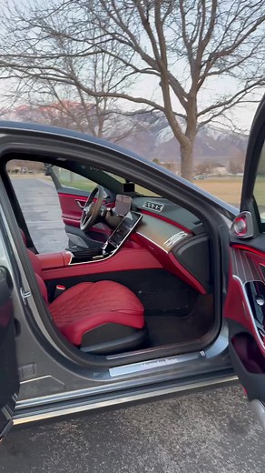 2024 Mercedes-Benz S-Class S 580 4MATIC Sedan has been my daily driver for the last week! Video comes to YouTube next week. See bio for link! Thank you to MBUSA @Mercedes-Benz #sclass #sclass2024 #mercedessclass #mercedesbenz #luxurysedan #bestluxurytravel #bestluxurycar