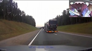 44K views · 97 reactions | A Scania car hauler driver was driving drunk. Witnesses called 911 to report the car hauler swerving all over the road, nearly hitting other vehicles head-on. Police were dispatched. The car hauler disobeyed the officers’ instructions to pull over. Instead the driver increased his speed and tried to evade police for 90 miles! Officers fired 80 shots at the truck, erupting the truck’s fuel tank putting an end to the chase. | Live Trucking | Facebook