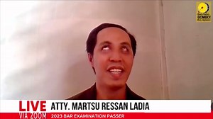 “I read through my ears” LOOK| Pasado sa 2023 Bar Examination ang isang visually impaired na taga Sarangani Province Hindi naging hadlang kay Atty. Martsu Ressan Ladia ang kanyang kapansanan para makapasa sa Bar Exam ngayong taon. Siya ay nagtapos sa MSU-Gensan College of Law kung saan mahirap para sa kanya na pinakikingnan niya lamang ang mga cases simula sa kanyang pag-aaral hanggang sa kanyang pagsusulit. Congratulations Atty! Isa kang inspirasyon sa lahat. 🇵🇭👨‍⚖️ #BomboRadyoGensan #BastaR
