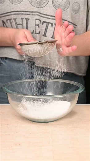 Pourable Coconut Icing (Coconut Glaze) recipe