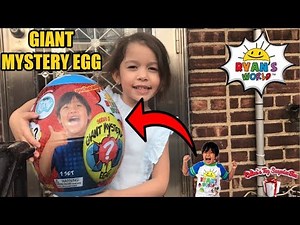 Opening RYANS WORLD GIANT BLUE MYSTERY EGG, Mystery Egg Surprise Toys for Kids