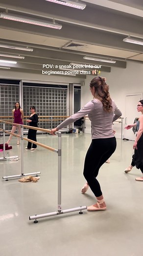 Beginner Pointe Ballet Class: Join Us Tonight!