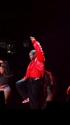 Usher R&B Tour Caught up Live