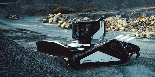 Lumina hopes this 32-ton dozer makes them the Tesla of heavy equipment [video]