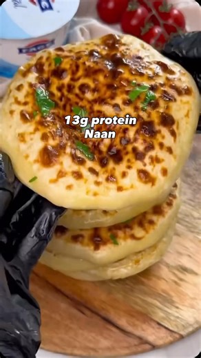 Angie | Fat Loss for Women 40+ | Menopause & Muscle on Instagram: "🧀 If you love a cheese pull but hate bloating… listen up. This is cheesy naan energy without the “why am I puffy and tired?” aftermath. The secret isn’t more flour. It’s Greek yogurt doing the heavy lifting 💪 Using full-fat Greek yogurt gives you: ✔️ better digestion ✔️ more protein ✔️ less blood sugar chaos ✔️ real satisfaction (not snacky regret) This is how we upgrade comfort food after 40 instead of breaking up with it. 👇 