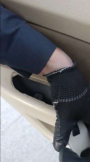 🚗🤔🔧 Power Window Not Working? Mechanic Shows Easy Fix