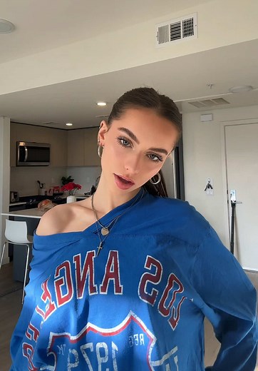 Kitchen Dance Party Featuring Katelyn Elizabeth