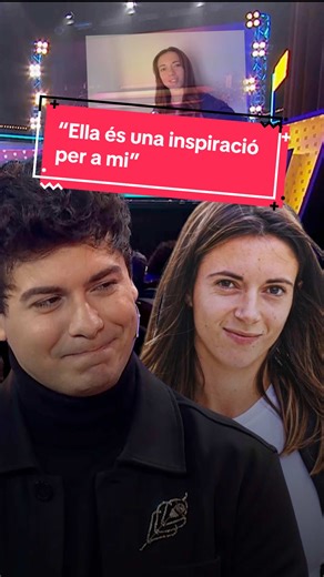 🤩💕Alfred García i Aitana Bonmatí han protagonitzat un moment molt emocionant a #Fanzone3Cat quan han confessat l'admiració que senten l'un per l'altre. La jugadora del Barça femení ha volgut enviar un missatge sorpresa al músic, cantant i compositor del Prat de Llobregat. #fcbfemení #aitanabonmati #alfredgarcia #tiktokcatalà