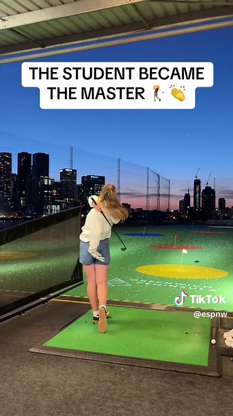 Quick learner 💪 (via @_snappygilmore) #golf #swing #skill | golf