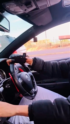 Dom Perignon Kid on Instagram: "R32 link up Racing 🔥🔥#raceway #golf#achivement #2026newyear❤️ #racecar"