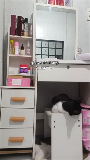 White Vanity Mirror Set