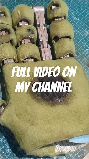 I finished springtrap's hands#fnaf #cosplay #springtrap