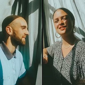 Dating from a distance has never looked so good! 💜 #DateHonestly (Photo Credit: Tim Dunk) | Badoo