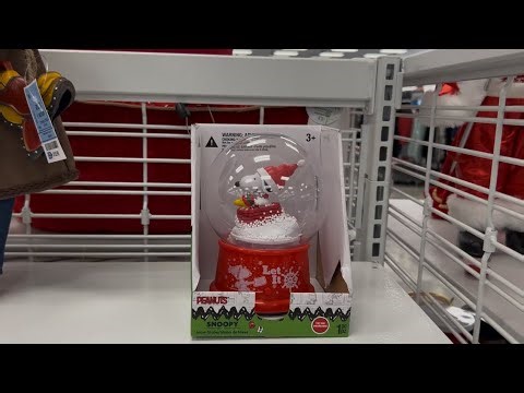 Gemmy animated Snoopy Snowboarding Snowglobe