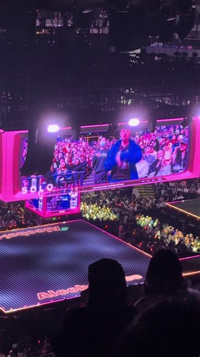 This is all the dance challenge in TWICE Concert Oakland D2 #twice #twiceoakland #dancechallenge