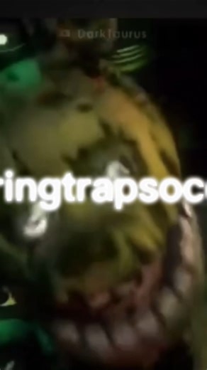 toy chica vs spring trap