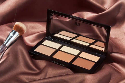 Enhance Your Facial Structure With These MUA and Tester-Approved Contour Palettes