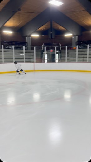 Zone Entry Change the Angle Shot #hockeydrills #fortistraining | Fortis Academy