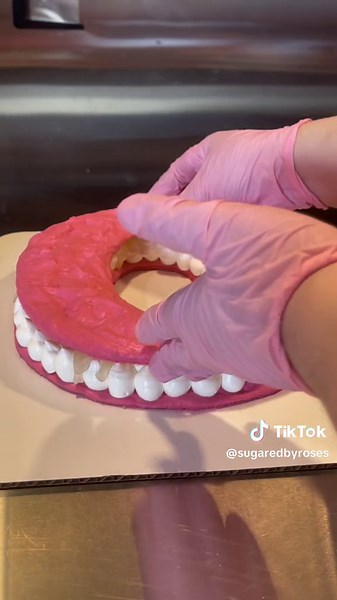 Last Minute Macaron Cake Decorating for a 70-Year-Old | Orange County Bakery