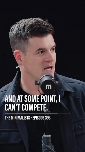 What are your possessions saying to you? Minimalists #thingsiusedtolove #notaboutmaterialthings #toomuchstuff #oldme #contentmentiskeyforhappylife #bepresentinthemoment | One O'clock