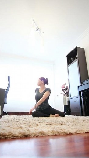 YOGA WITH ADRIENE | Day 17 - Snuggle | MOVE - A 30 Day Yoga Journey #YWAMove #YogaWithAdriene #Yoga