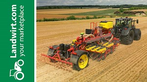 Alexander und Norbert Hummel aus Waldhers haben eine kombinierte Sämaschine zur Direktsaat in mehr als 3000 Stunden Eigenarbeit gebaut. Ein aufwändiges Projekt, das großes Interesse geweckt hat! 🤩💪 Im Video zeigen sie ihre innovative Lösung und erzählen von den Herausforderungen beim Bau. #Landtechnik #Direktsaat #Eigenbau #Niederösterreich #selberbauer | landwirt.com
