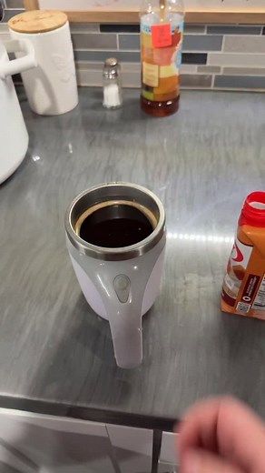 2.3K views · 641 reactions | It’s crazy how a cup that stirs itself can make your whole drink routine feel upgraded ☕⚡  Make sure you’re following & comment “LINK” so you don’t miss the DM (it won’t show if you’re not following ) #CoffeeEssentials #OfficeGear #MorningUpgrade TechGadgets EasyLiving TrendingNow | Esme Lane | Facebook