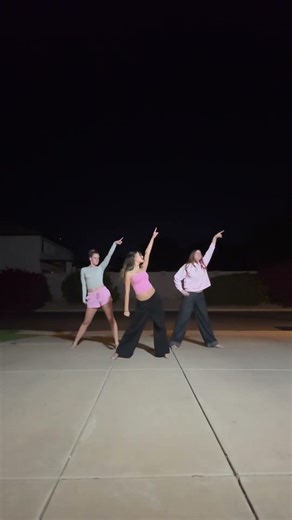 double dutch bus dance challenge #dance#doubledutchbus