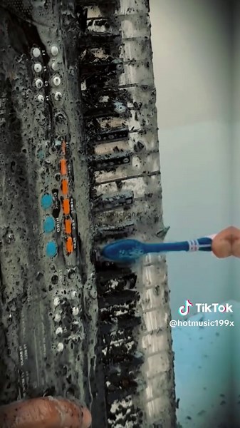 How to Effectively Clean Your Children's Toys