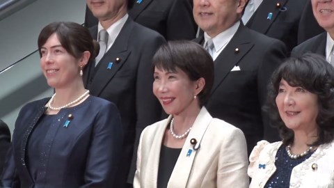第２次高市内閣発足　首相官邸で記念撮影