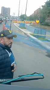 138K views · 1K reactions | Bogotá Nos Envían Intolerancia Al  A este sujeto no le importa su incapacidad para hacer daños al bus, le pudo más su ira e intolerancia que la razón, ahora se le agranda el problema, por la denuncia que recibirá | Periódico Amarillo | Facebook