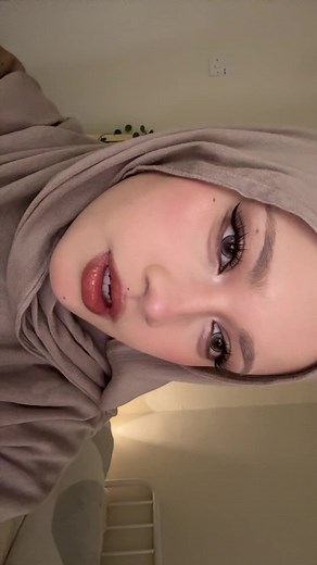 Bold Makeup Tutorial for Stunning Looks