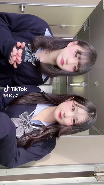 日本で3番目に可愛い制服特集